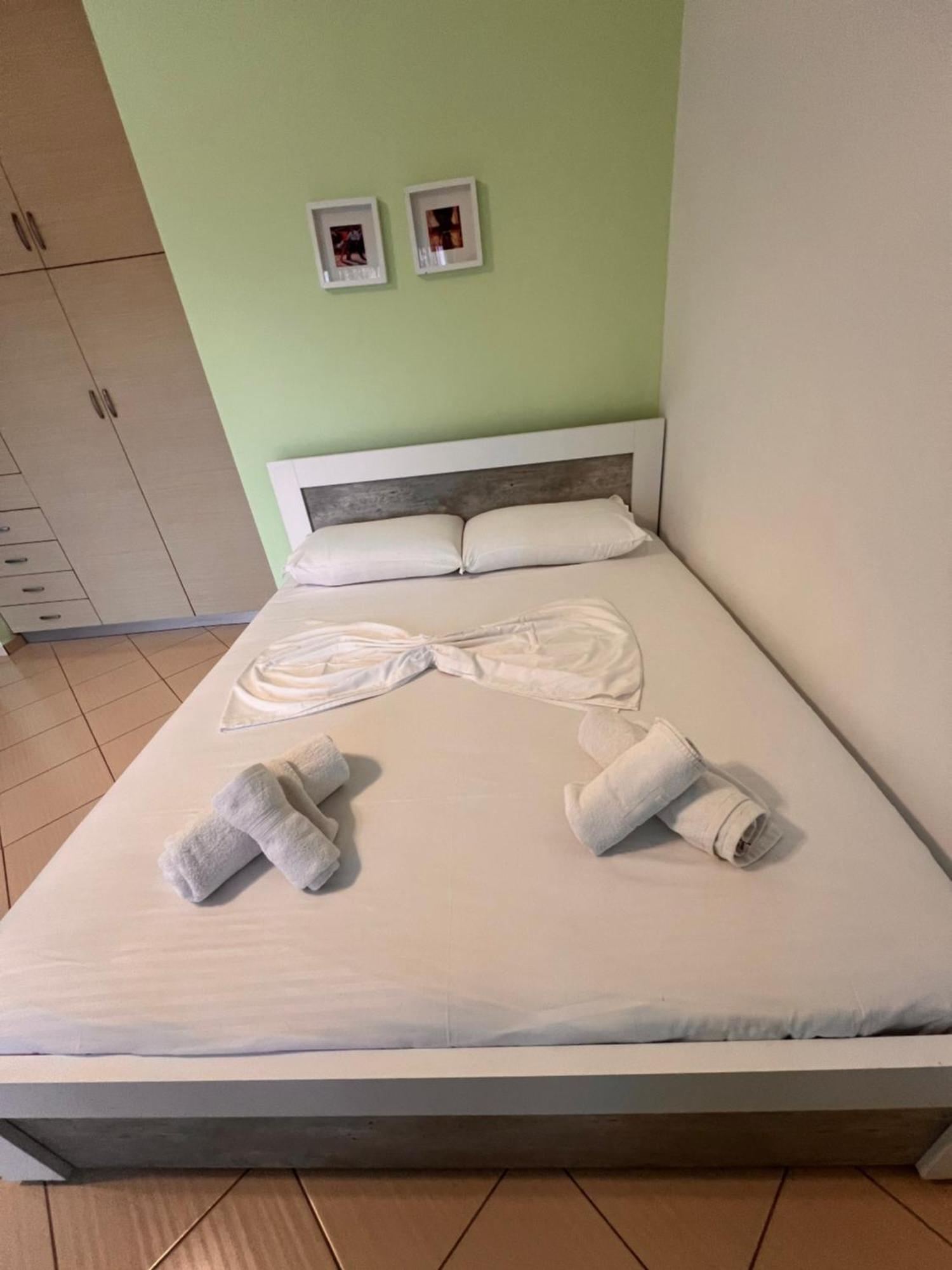Majki Beach Apartments Sarandë Exterior foto